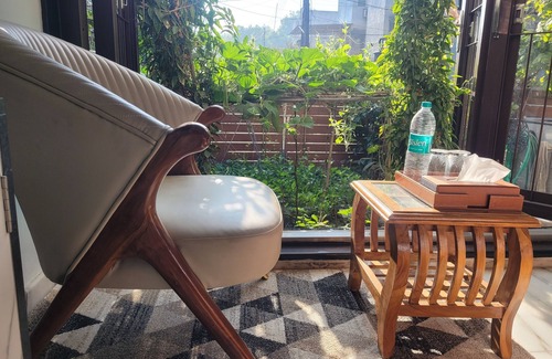 Noida Villa | Charming 1-bedroom in a villa with WiFi, AC in fabulous Noida
