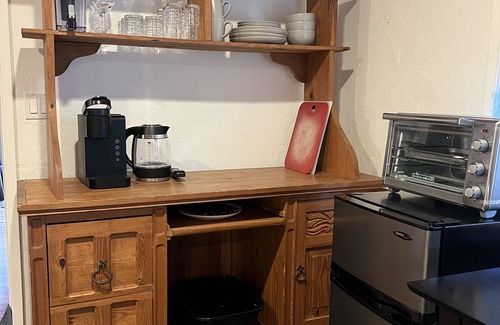 Jacoby Creek Apartment | Charming 1 Bedroom Studio nestled in Arcata