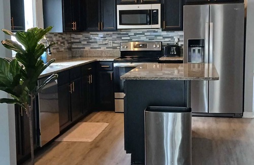 Fairvilla House | Charming 1-bedroom with WiFi, AC in fabulous Orlando