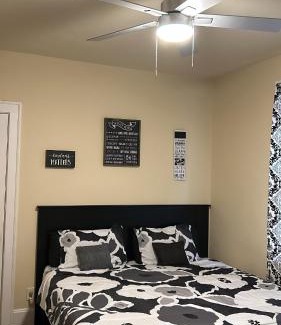 West Price Hill Apartment | Charming 1 BR Apt 6 miles from Downtown!