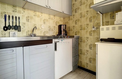 Stella-Plage Apartment | Charming 1-BR Apt near Beach with Balcony, Parking, Pet-Friendly