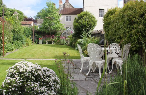 Croscombe Cottage | Charming 17th Century Cottage In Croscombe, Somersetn