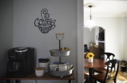 Alpine House | Charming 1920 Tudor-style house, great location!