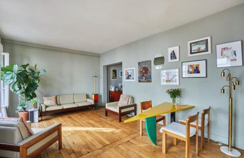 9th Arrondissement Apartment | Charming 1BR rue des Martyrs