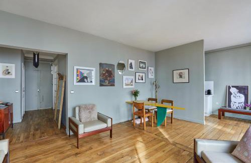 9th Arrondissement Apartment | Charming 1BR rue des Martyrs
