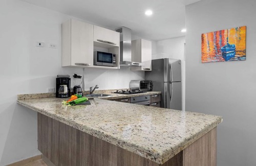 Shaba Condo | Charming 1BR1BA Condo in Great Location with Pool!