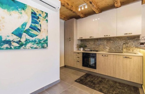 Obrs House | Charming 2-bedroom house in enchanting Mošćenička Draga with hot tub,WiFi, AC