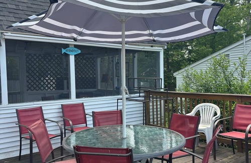 Moultonborough Cottage | Charming 2-bedroom cottage in nice Moultonborough with AC