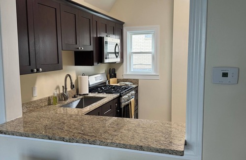 Ingram Apartment | Charming 2-bedroom apartment