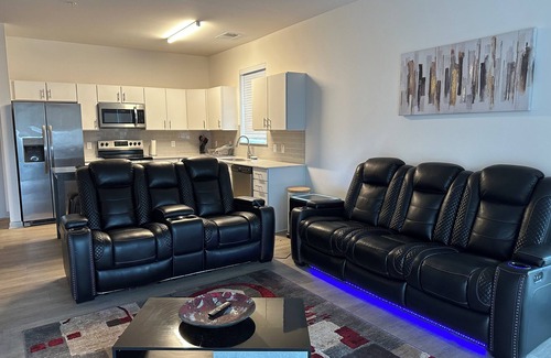 Richmond Apartment | Charming 2-bedroom apartment in delightful Richmond with a breathe taking view