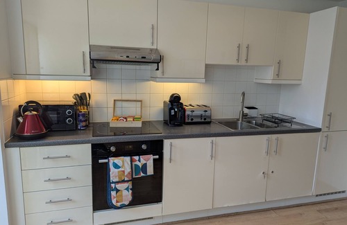 Canary Wharf Apartment | Charming 2-Bedroom Apartment Canary Wharf - London