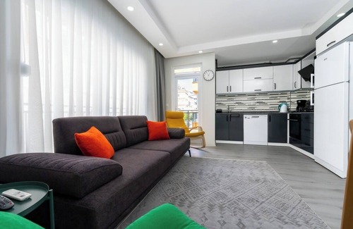 Kaleici Apartment | Charming, 2-bedroom apartment with AC WiFi in amazing Antalya