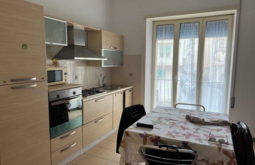 Gaeta Apartment | Charming 2-bedroom apartment with WiFi, AC in amazing Strategic place Petallowed