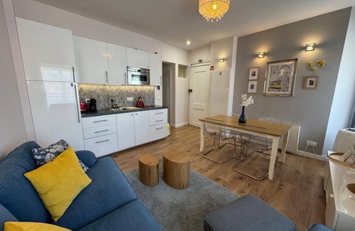 Bairro Alto Apartment | Charming 2-bedroom apartment in lovely Lisboa with WiFi, AC
