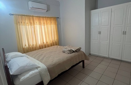 St. George's Bed & Breakfast | Charming 2-bedroom bed & breakfast in fabulous St. George's with AC, WiFi,pets