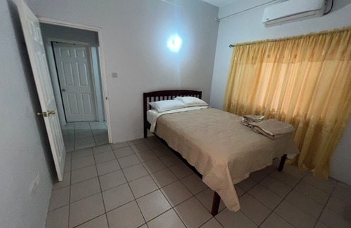 St. George's Bed & Breakfast | Charming 2-bedroom bed & breakfast in fabulous St. George's with AC, WiFi,pets