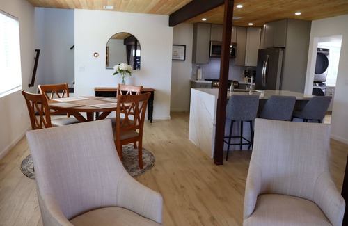 Anza House | Charming 2-bedroom Barndominium in Anza with AC, WiFi. Enjoyable getaway