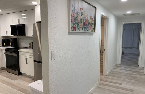 Central District House | Charming 2 bedroom fully fenced unit Seattle with AC, WiFi