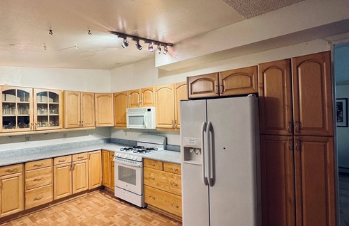 Sand Lake House | Charming 2-bedroom house in Anchorage for a cozy getaway