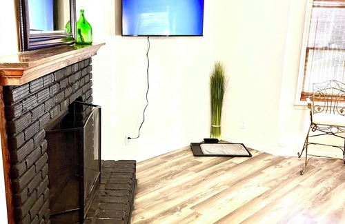 Macon House | Charming 2-bedroom house in tranquil Macon with AC. Pets welcome.