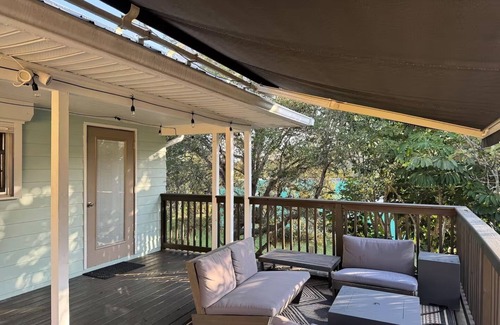 Stuart House | Charming 2-bedroom house in Stuart with WiFi and AC