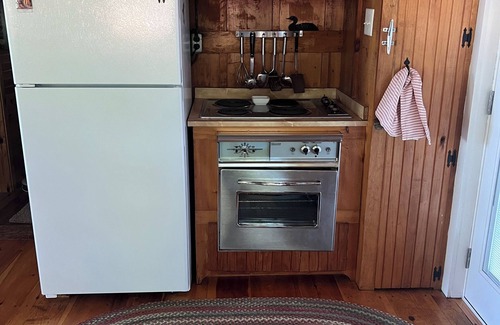 Unity Cottage | Charming 2-Bedroom Lake Front Cottage with WiFi and A/C on Tranquil Unity Pond