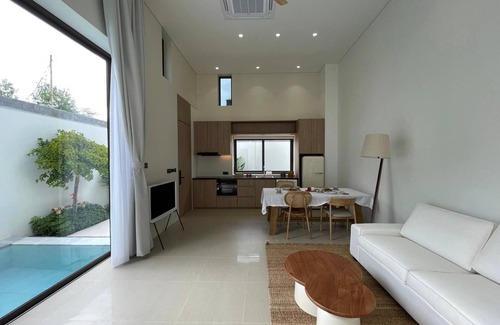 Si Sunthon Villa | Charming 2-bedroom pool villa with AC, WiFi in tranquil Thalang