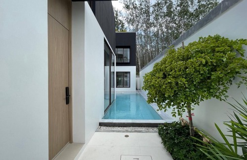 Si Sunthon Villa | Charming 2-bedroom pool villa with AC, WiFi in tranquil Thalang