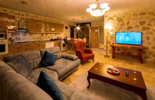 Islamlar House | Charming 2 Bedroom Stone-Built Villa with Secluded Pool and Distant Sea Views