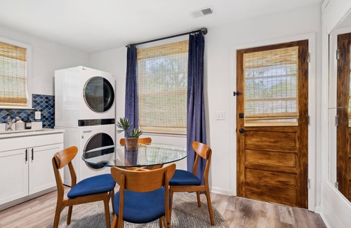 Heron Walk House | Charming 2-bedroom unit in duplex in Nashville