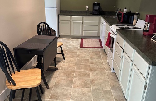 Charlottesville Apartment | Charming 2-bedroom apartment near Charlottesville on 12 beautiful acres, WIFI