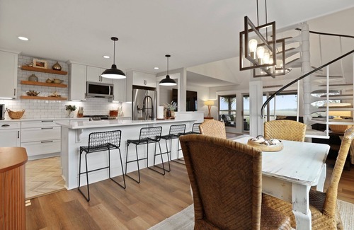 Saint Helena Island House | Charming 2-bedroom waterfront retreat with breathtaking sunsets on Fripp Island