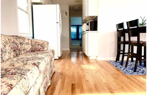 Normandy Beach Resort | Charming 2-bedroom resort with WiFi, AC in Mantoloking