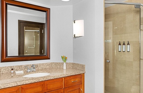 Palm Desert Hotel | Charming 2-bedroom villa in Palm Desert with all amenities, Full Kitchen