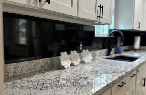 Russellville House | Charming 2-bedroom house in Russellville with AC