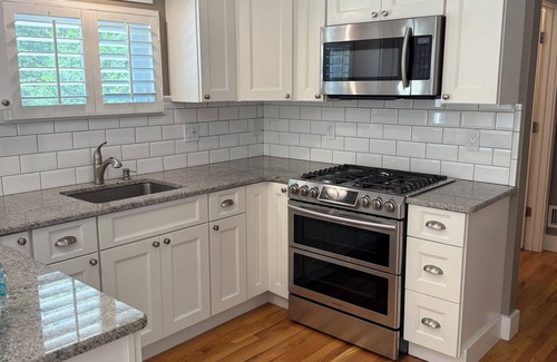 Ortley Beach Cottage | Charming 2-bedroom cottage in Seaside Park