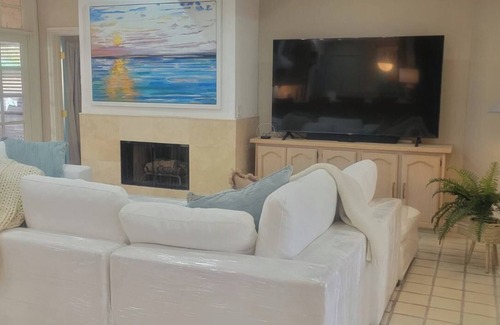 Mission Monterey Villa | Charming 2-bedroom villa with WiFi, AC in wonderful Scottsdale