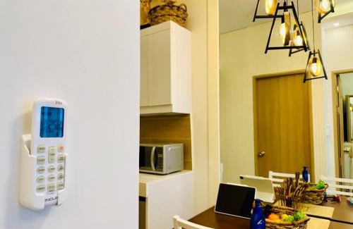 San Bartolome Apartment | Charming 2 BR with Amenity Views and Free Parking