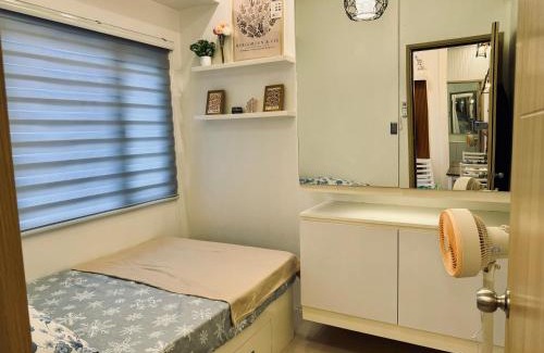 San Bartolome Apartment | Charming 2 BR with Amenity Views and Free Parking