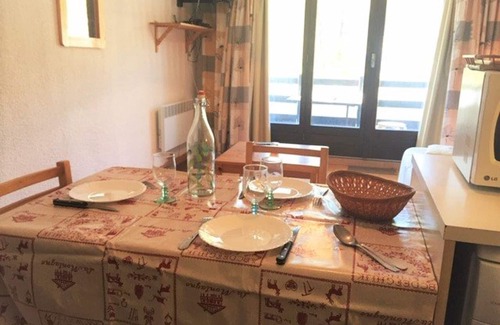 Risoul Apartment | Charming 2-room, 5 beds at the foot of the slopes, Risoul 1850