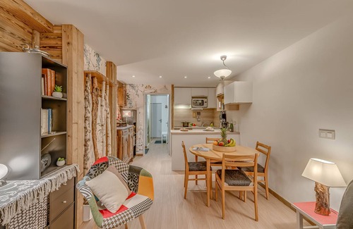 Le Lavachet Apartment | Charming 2-Room Apartment for 4/5 in Tignes, with Balcony and Premium Amenities