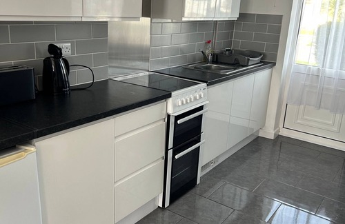 Dawlish Warren House | Charming 2 Storey Holiday Villa in Dawlish Warren