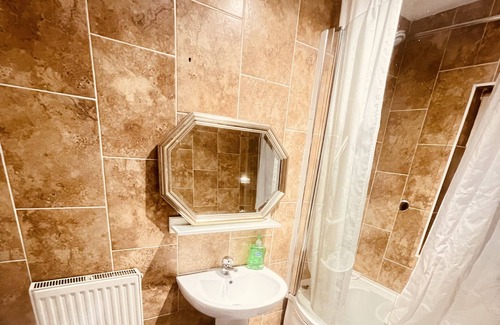 Birmingham House | Charming 3-Bed holiday House in Birmingham