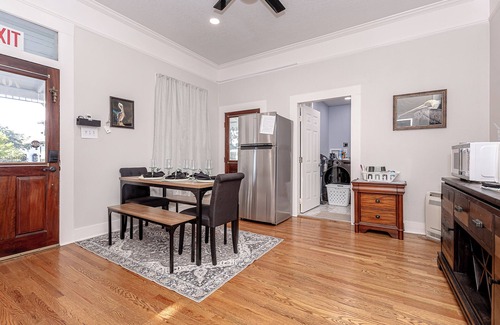 Biloxi Cottage | Charming 3-bedroom 1-K, 2-Q, 3-bath cottage, downtown Ocean Springs, No Kitchen.