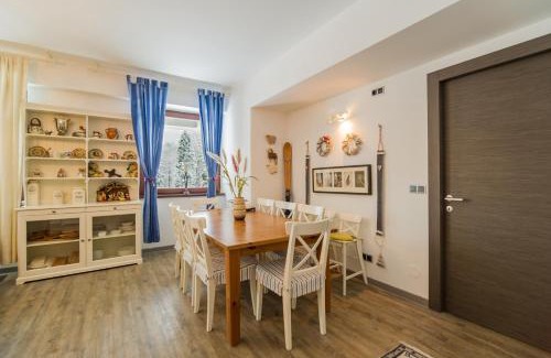 Poiana Brasov Apartment | Charming 3-Bedroom Apartment