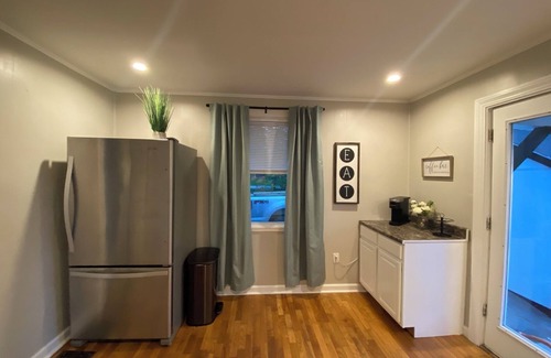 Bangor House | Charming 3 Bedroom Cape