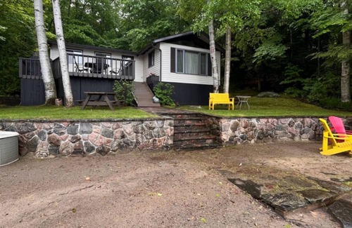 Torrance Cottage | Charming 3-bedroom cottage with AC and WiFi in fabulous Torrance