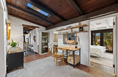 Palm Springs Other | Charming 3-bedroom Equestrian farmhouse with WiFi, AC in welcoming Thermal