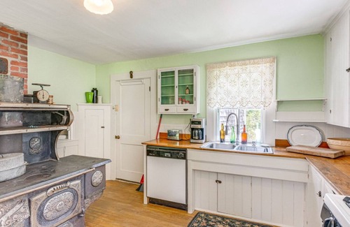 Cherryfield Other | Charming 3-bedroom farmhouse in pleasant Milbridge with WiFi on 22 acres
