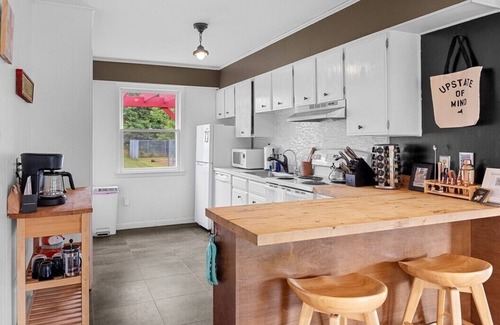 Windham Other | Charming 3-bedroom farmhouse with hot tub in the Catskills